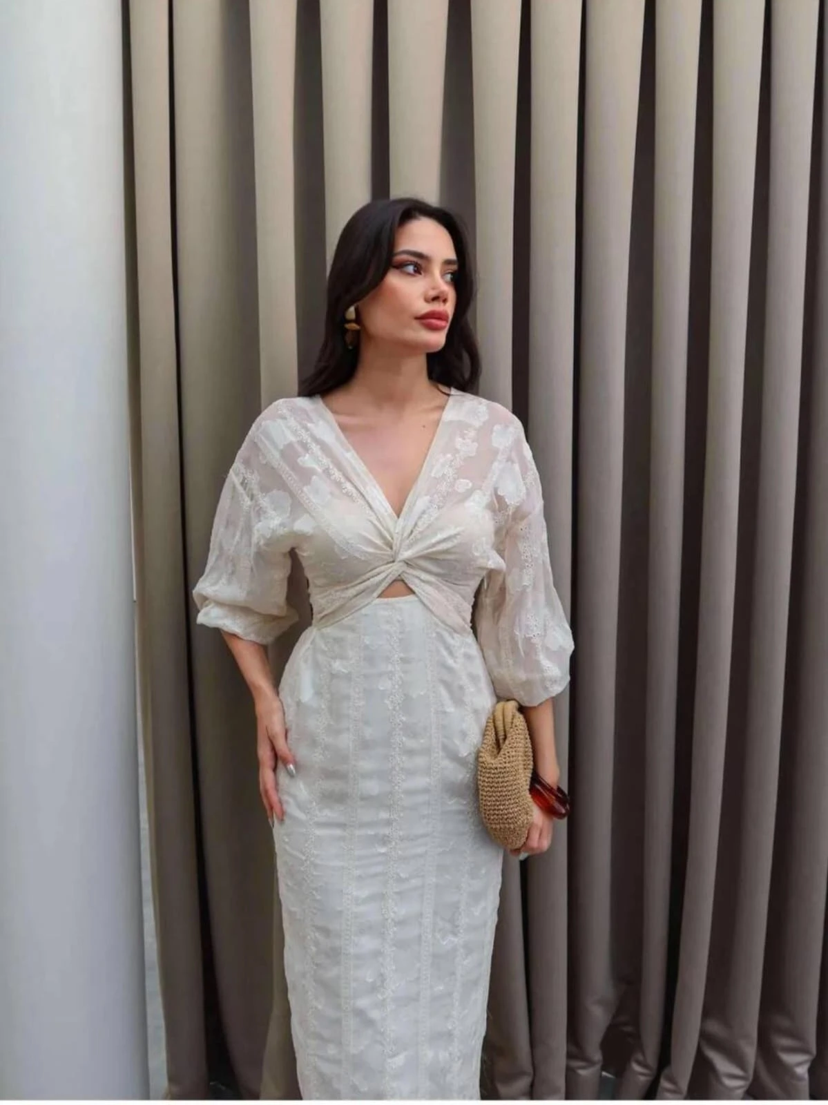 Fitted dress off-white