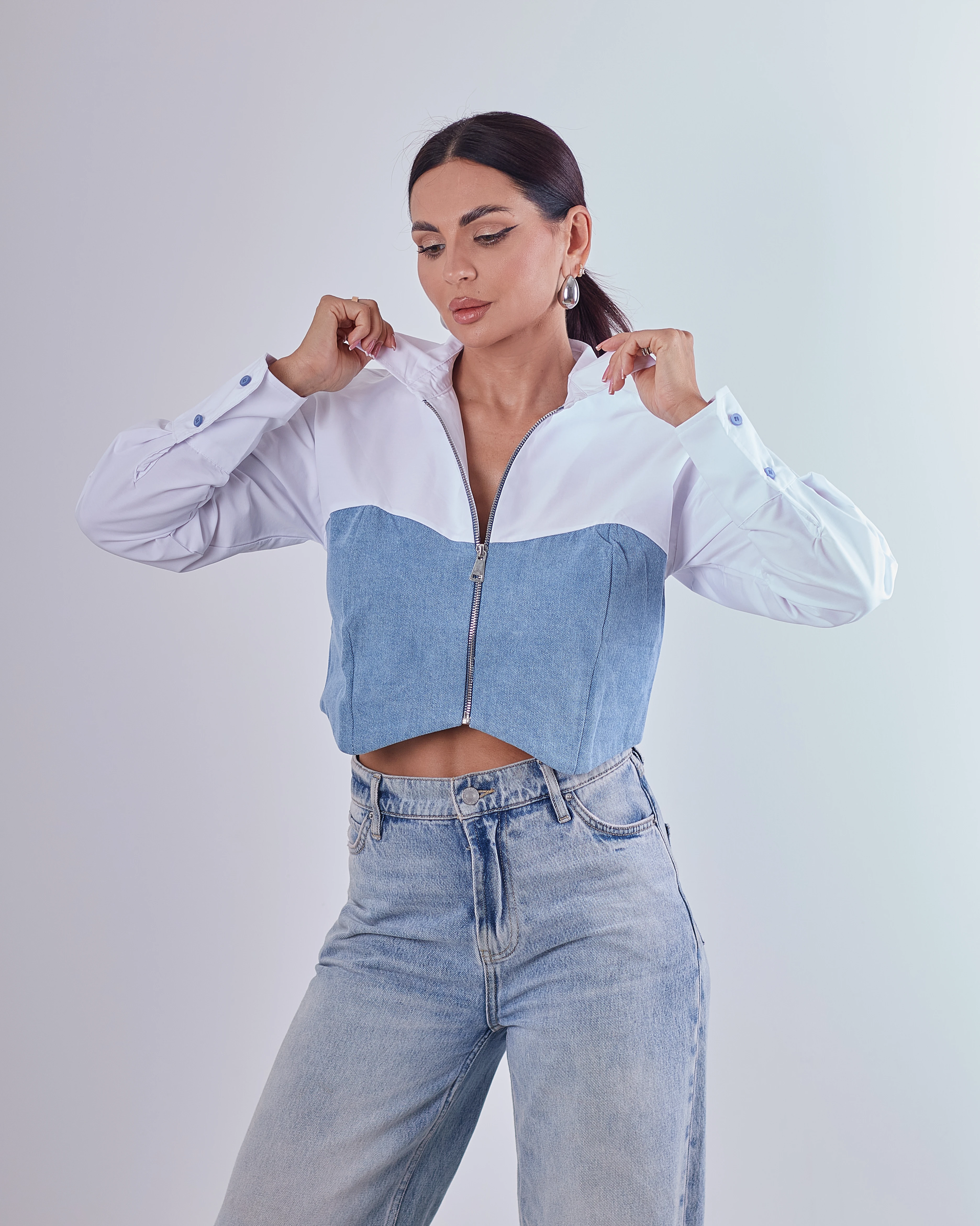 Denim croptop blouse w/ zip