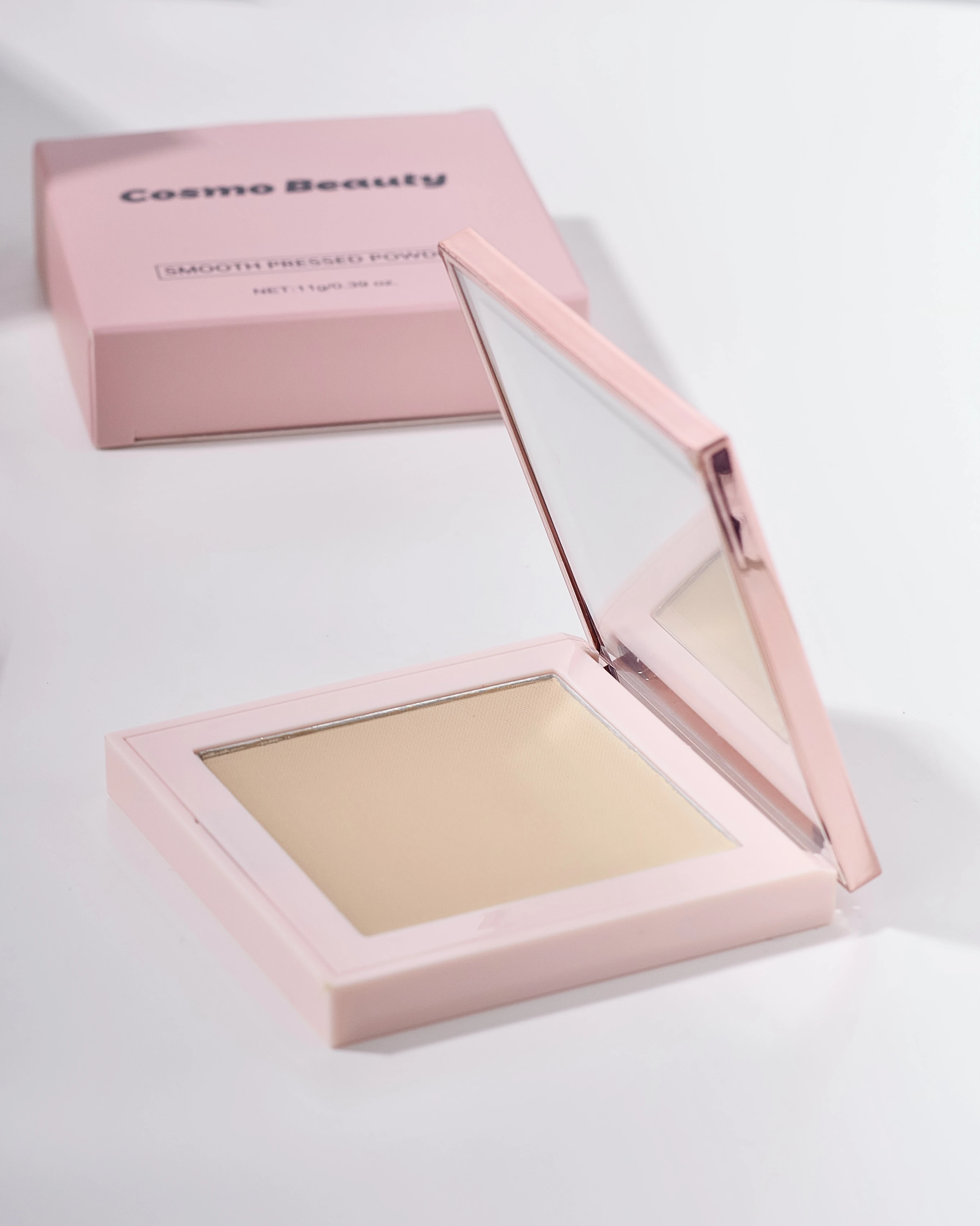 Smooth pressed powder - 04 light