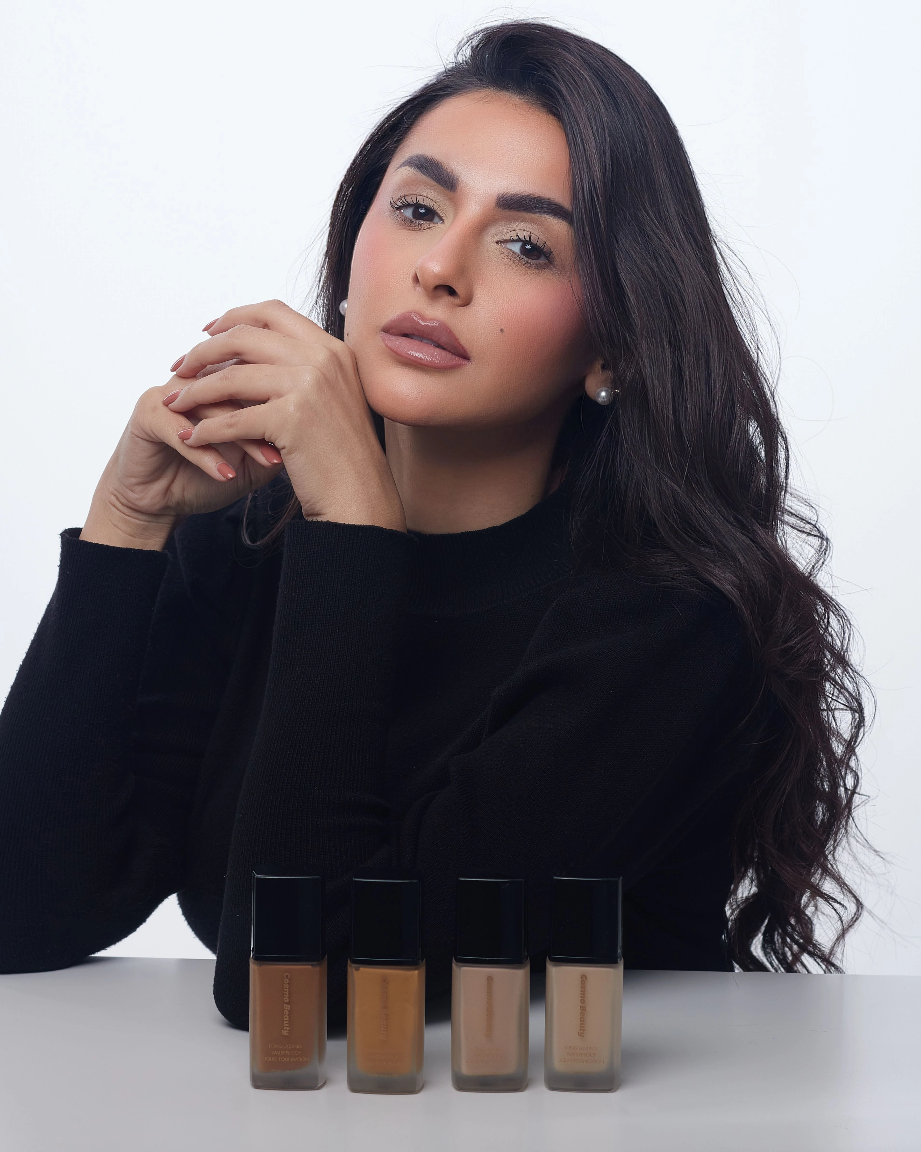 Long lasting full coverage foundation - 4 shades set